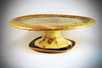 Crystalline cake plate