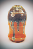 Orange-blue drip vessel